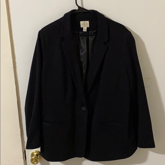 Blazer - Picture 1 of 3